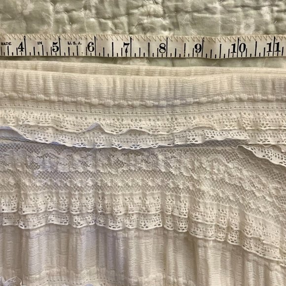 Maxi lace skirt - Picture 3 of 6